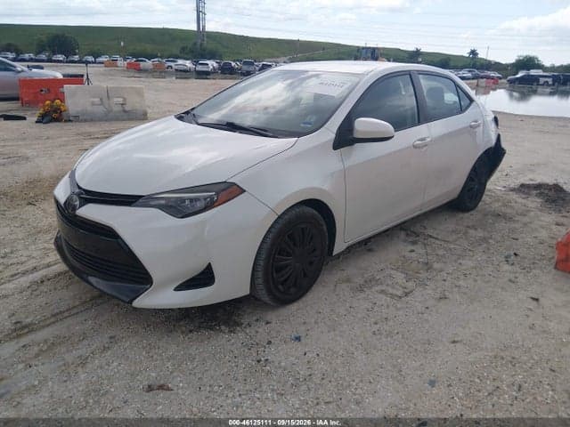 2017 TOYOTA COROLLA LE 2