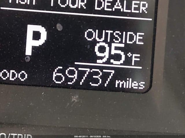2017 TOYOTA COROLLA LE 15