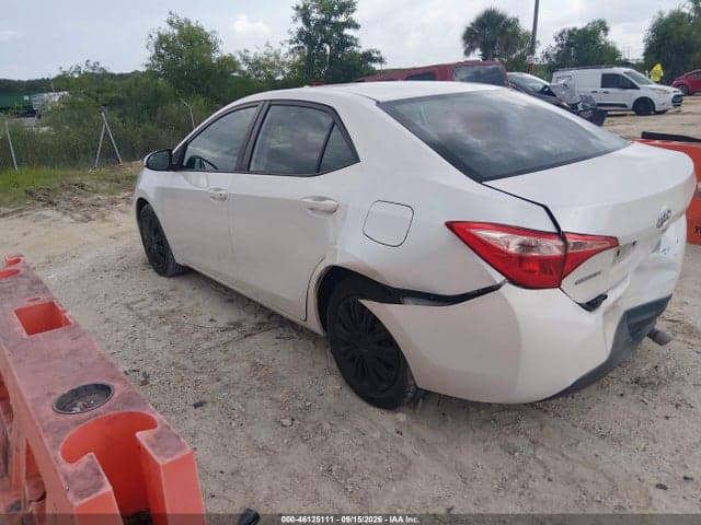 2017 TOYOTA COROLLA LE 3