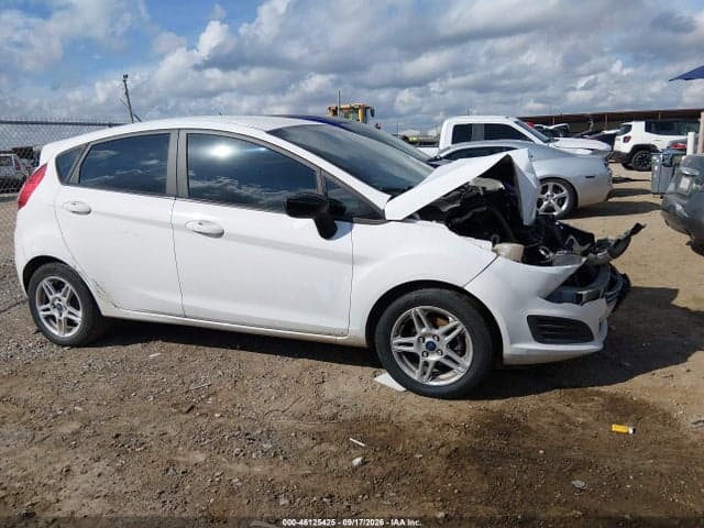 2018 FORD FIESTA SE 14
