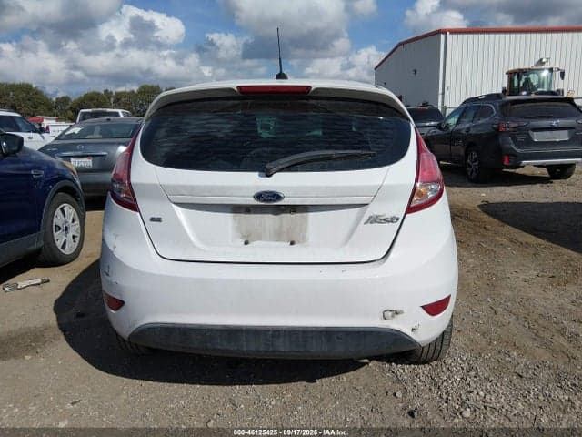 2018 FORD FIESTA SE 17