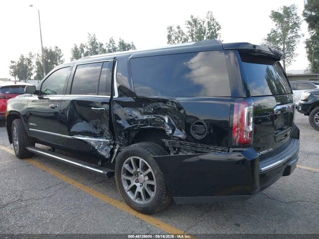 2017 GMC YUKON XL DENALI 3