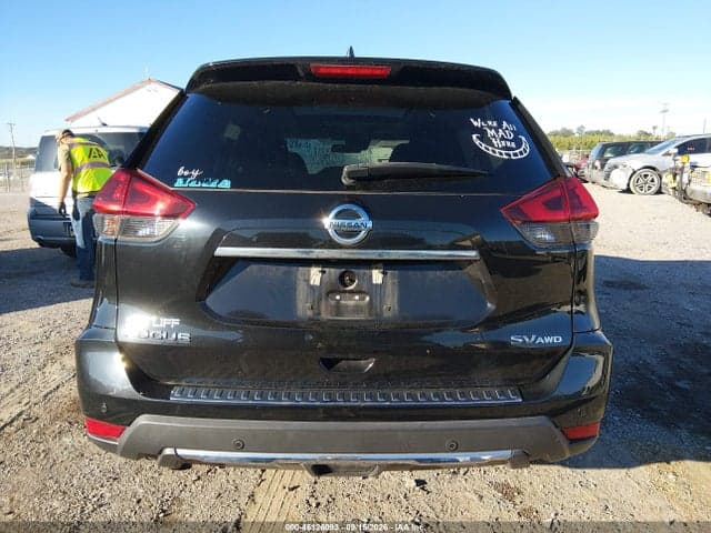 2019 NISSAN ROGUE SV 16