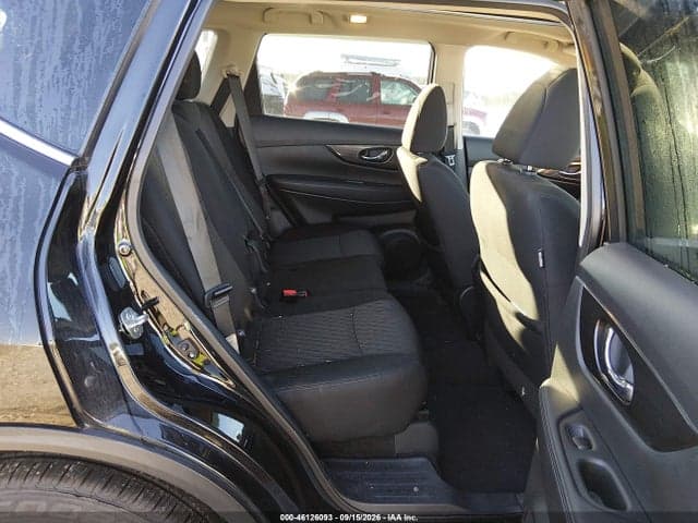 2019 NISSAN ROGUE SV 8