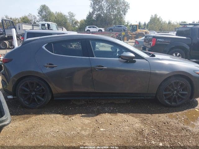 2021 MAZDA MAZDA3 PREMIUM 14