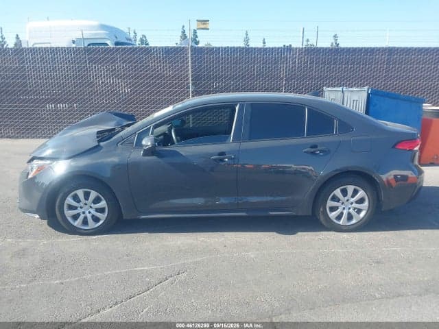 2025 TOYOTA COROLLA LE 15