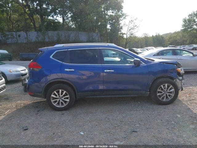 2017 NISSAN ROGUE SV 13