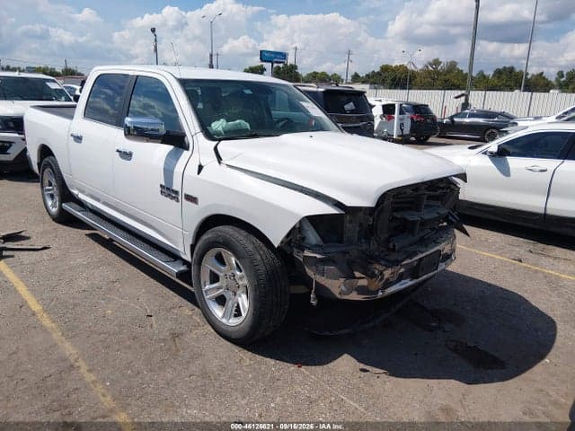 2018 RAM 1500 SLT