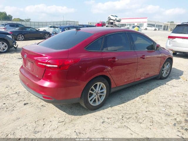 2017 FORD FOCUS SE 4
