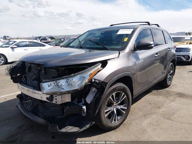 2019 TOYOTA HIGHLANDER LE PLUS 2