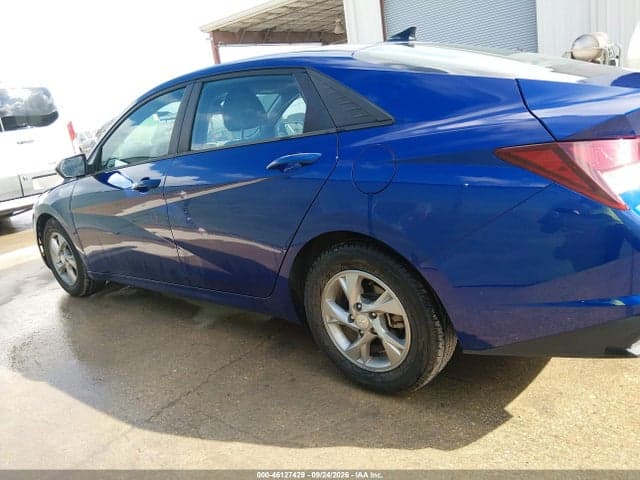 2021 HYUNDAI ELANTRA SE 16