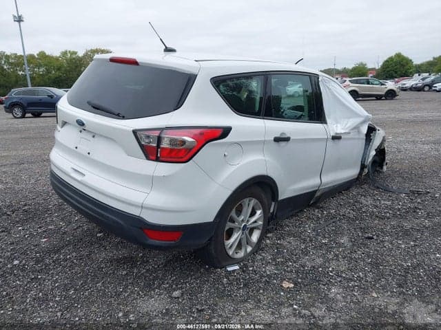 2017 FORD ESCAPE S 4