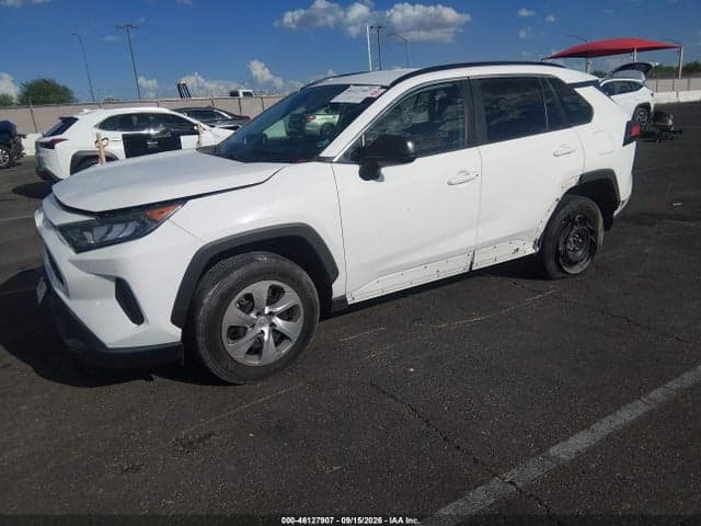 2021 TOYOTA RAV4 LE 2