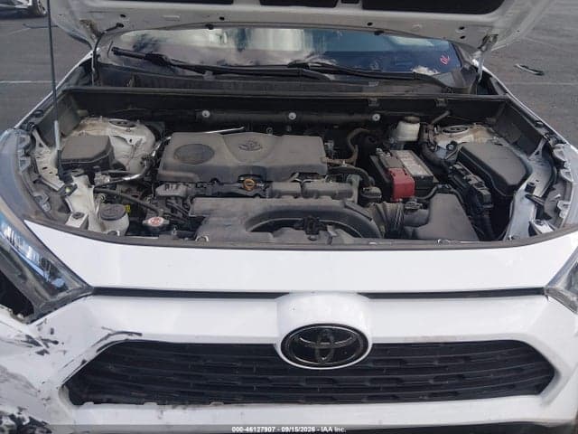 2021 TOYOTA RAV4 LE 10