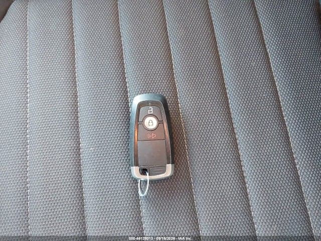 2018 FORD EDGE SE 11