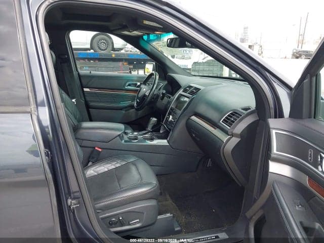 2017 FORD EXPLORER PLATINUM 5