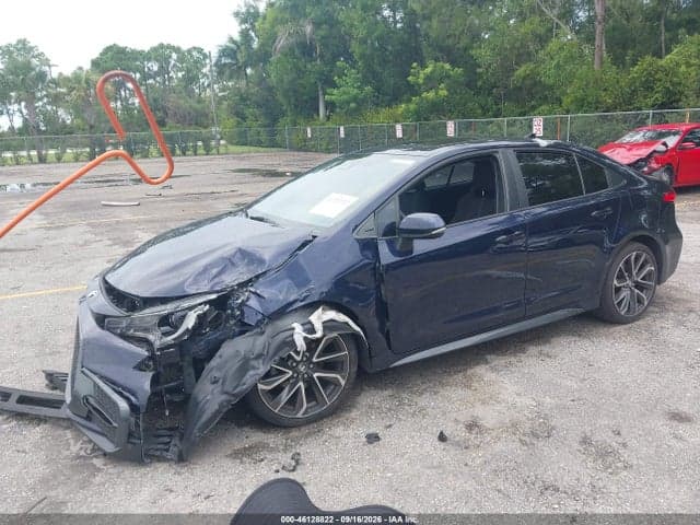2020 TOYOTA COROLLA SE 2