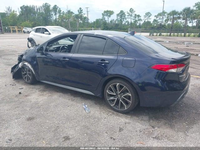 2020 TOYOTA COROLLA SE 3