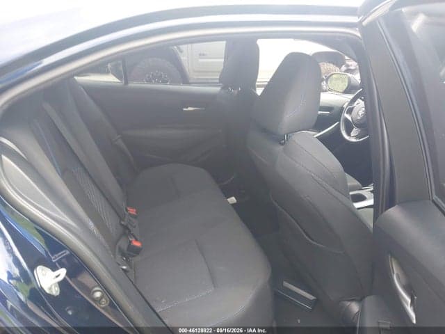 2020 TOYOTA COROLLA SE 8