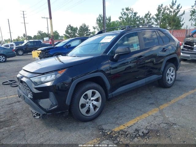 2021 TOYOTA RAV4 LE 2