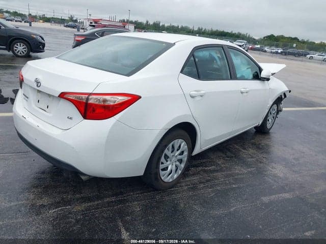 2019 TOYOTA COROLLA LE 4