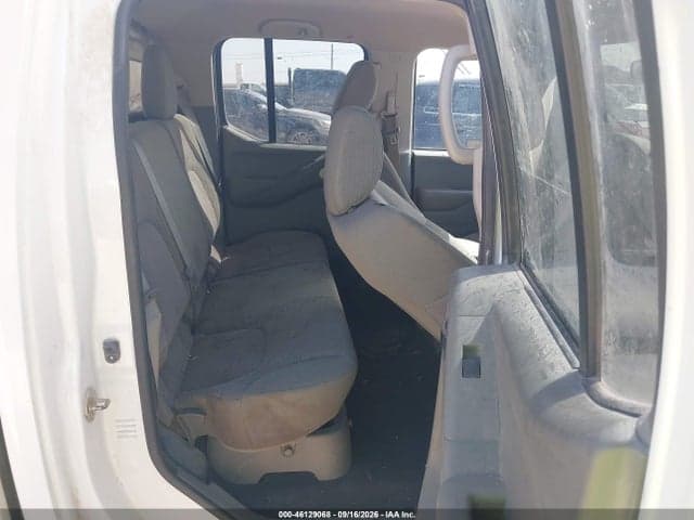 2019 NISSAN FRONTIER SV 8
