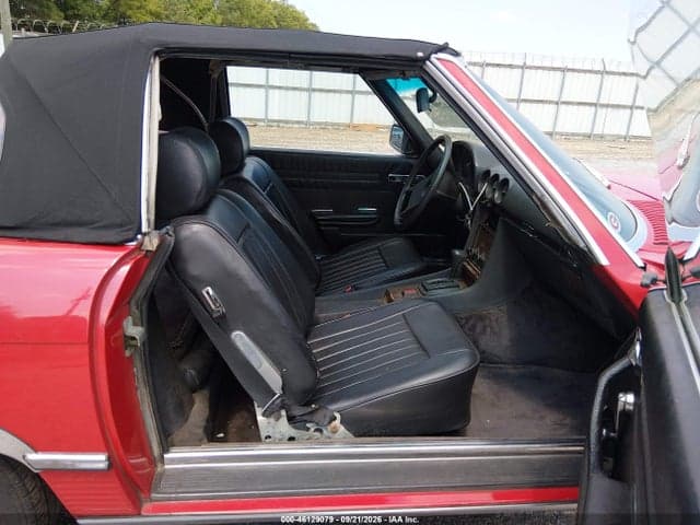 1980 MERCEDES-BENZ 280-CLASS 5