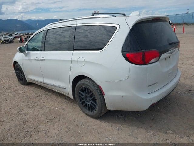 2017 CHRYSLER PACIFICA TOURING-L PLUS 3