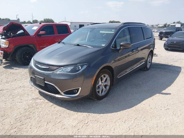 2017 CHRYSLER PACIFICA TOURING-L 2