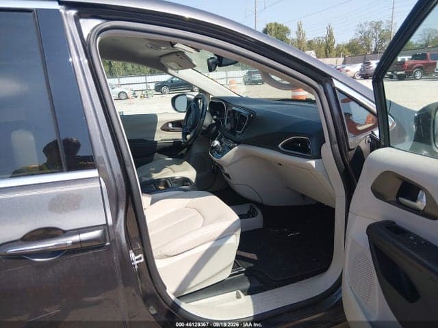2017 CHRYSLER PACIFICA TOURING-L 5