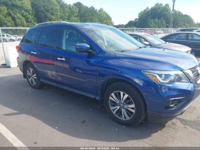 2017 NISSAN PATHFINDER SL 1