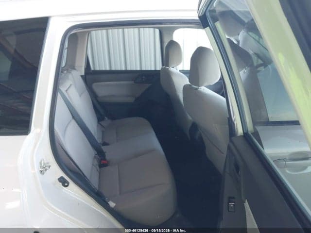2017 SUBARU FORESTER 2.5I PREMIUM 8