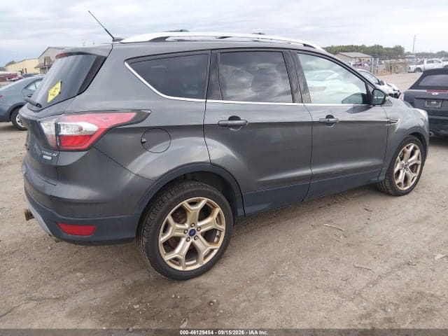 2017 FORD ESCAPE TITANIUM 4
