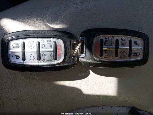 2021 CHRYSLER PACIFICA TOURING L 11