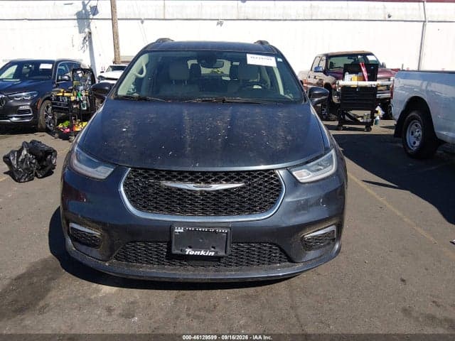 2021 CHRYSLER PACIFICA TOURING L 12