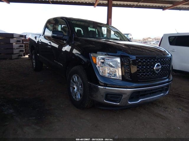 2019 NISSAN TITAN SV 1