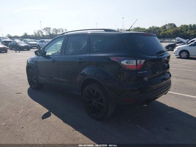2017 FORD ESCAPE SE 3