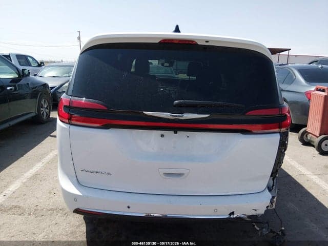 2026 CHRYSLER PACIFICA SELECT 16