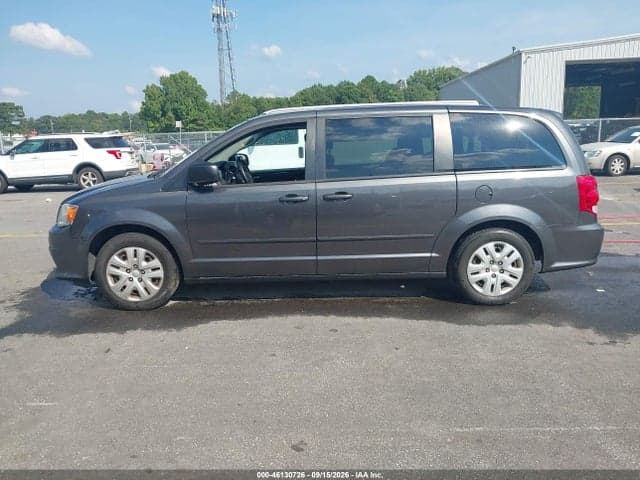 2017 DODGE GRAND CARAVAN SE 14