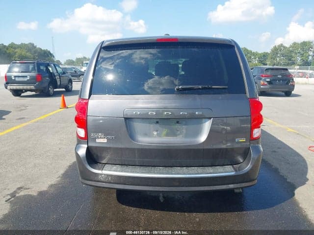 2017 DODGE GRAND CARAVAN SE 16