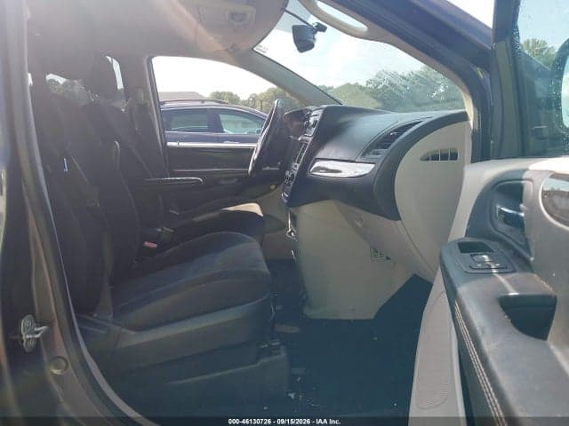2017 DODGE GRAND CARAVAN SE 5