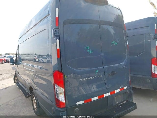 2019 FORD TRANSIT-250 3