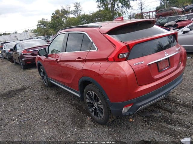 2018 MITSUBISHI ECLIPSE CROSS SE/SEL 3
