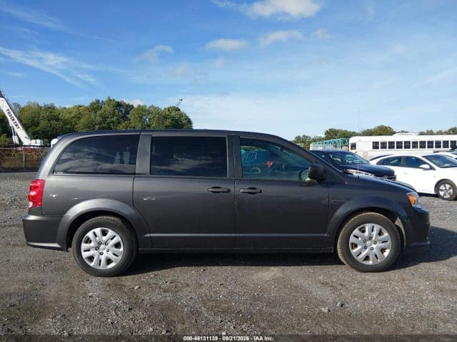 2019 DODGE GRAND CARAVAN SE 14