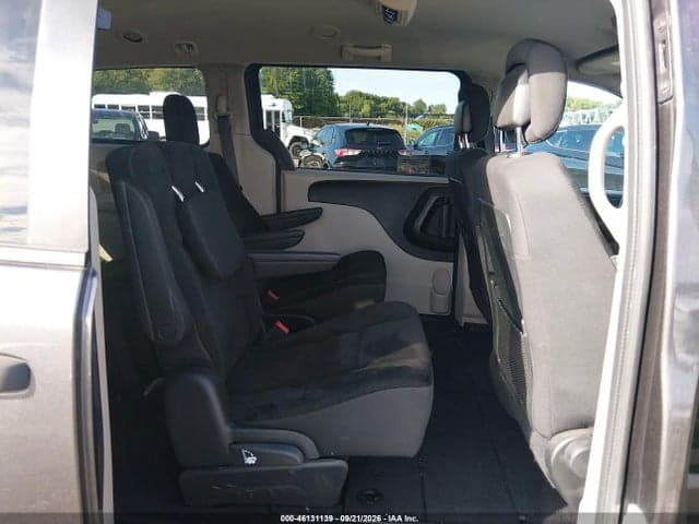 2019 DODGE GRAND CARAVAN SE 8