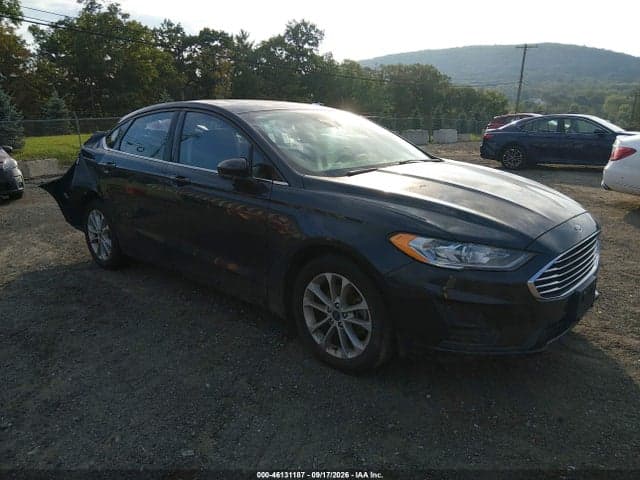 2020 FORD FUSION SE 1