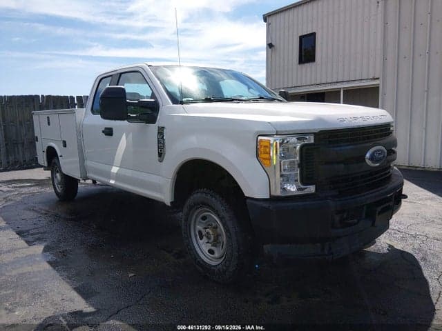 2017 FORD F-350 XL 1