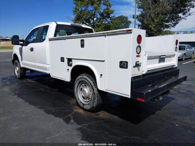 2017 FORD F-350 XL 3