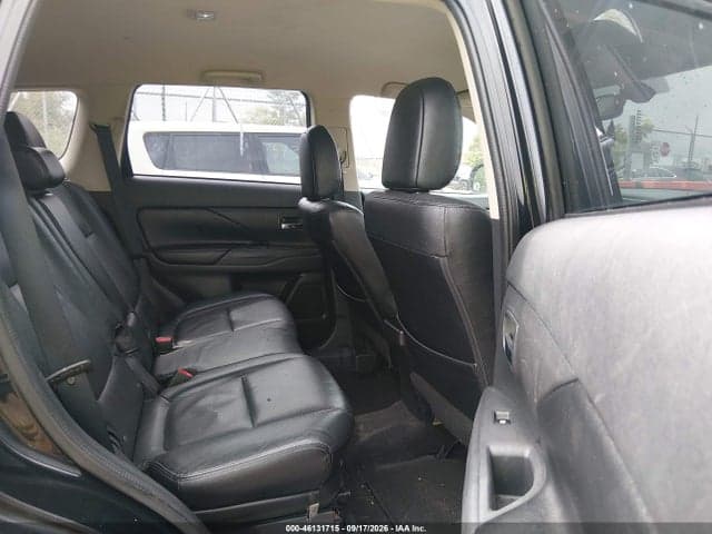2017 MITSUBISHI OUTLANDER SEL 8