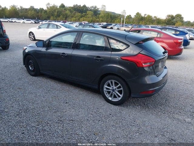 2017 FORD FOCUS SE 3